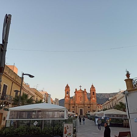 A Casa Di Nonna Maria Villa แตร์ราซีนี ภายนอก รูปภาพ